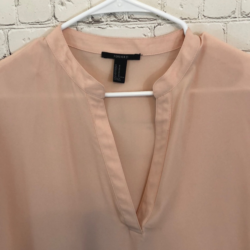 Blouse - Picture 2 of 3